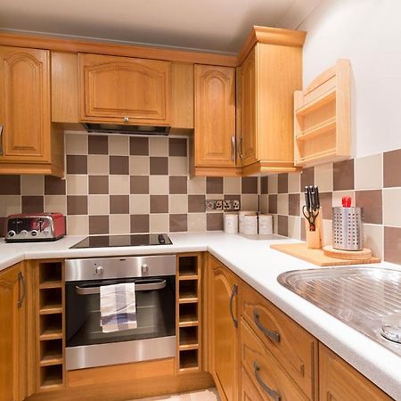 Ambrose Apartments Cheltenham Eksteriør billede